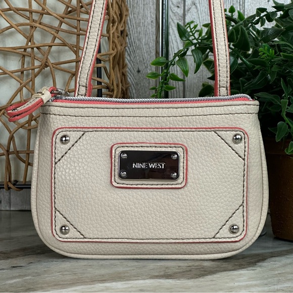 NINE WEST - Mini 3 Component Crossbody Bag Two Top Zip Closures Middle Pocket - Picture 2 of 11